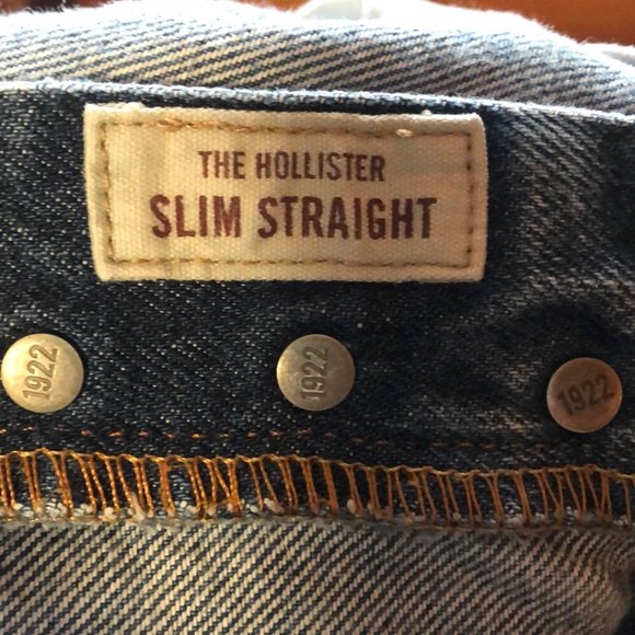 Men’s Hollister Slim Straight Jeans - Picture 6 of 6
